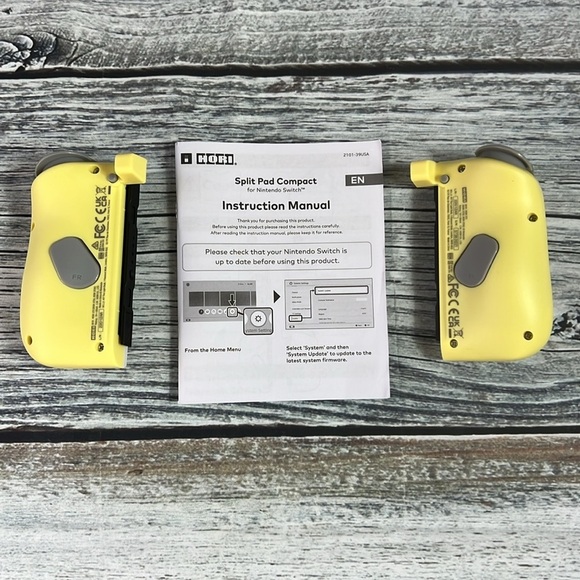 Nintendo Switch Split Pad Compact Controller - Light Grey/Yellow - Picture 4 of 12